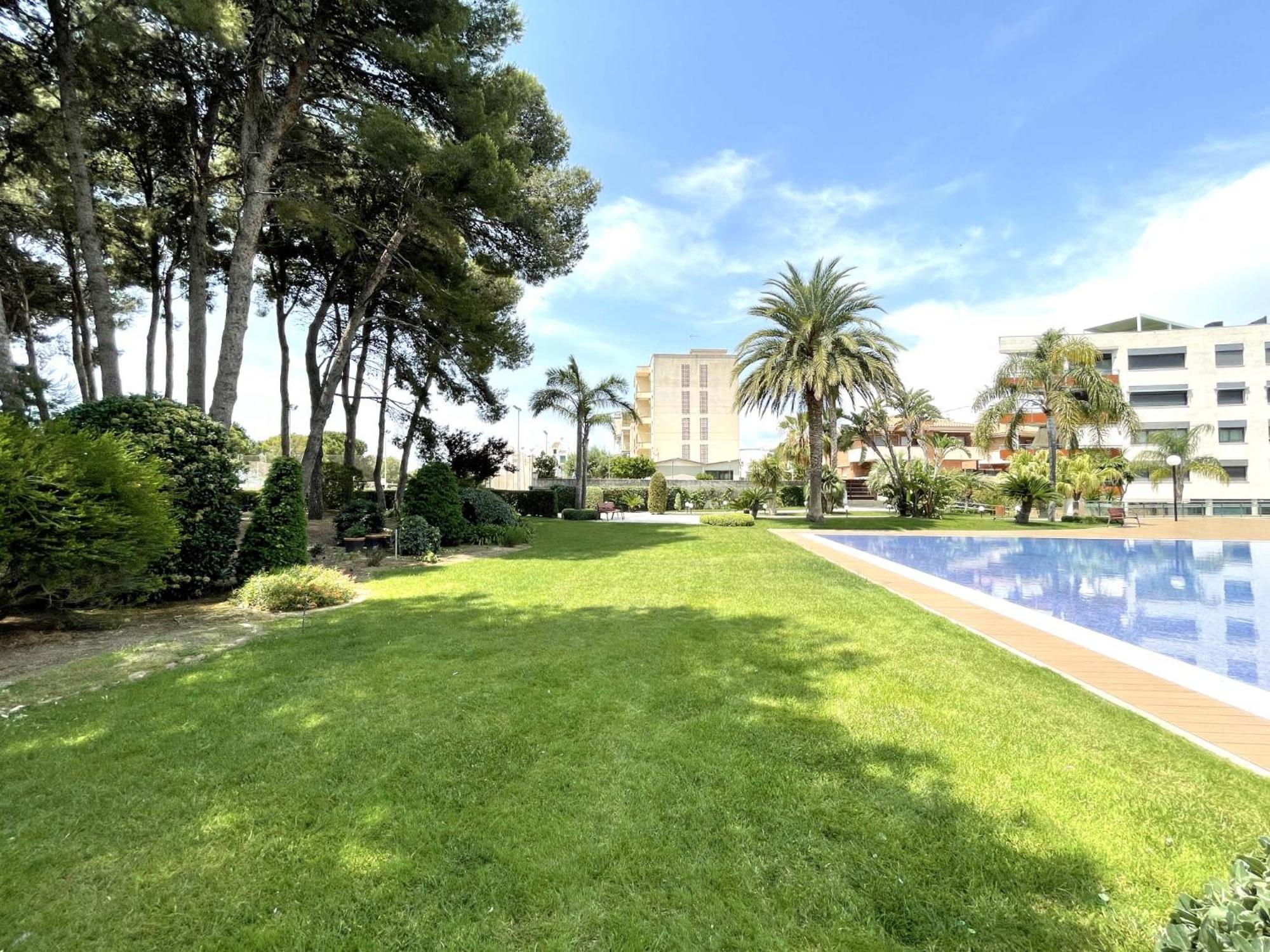 Appartement Luxurycambrils Resort&spa *